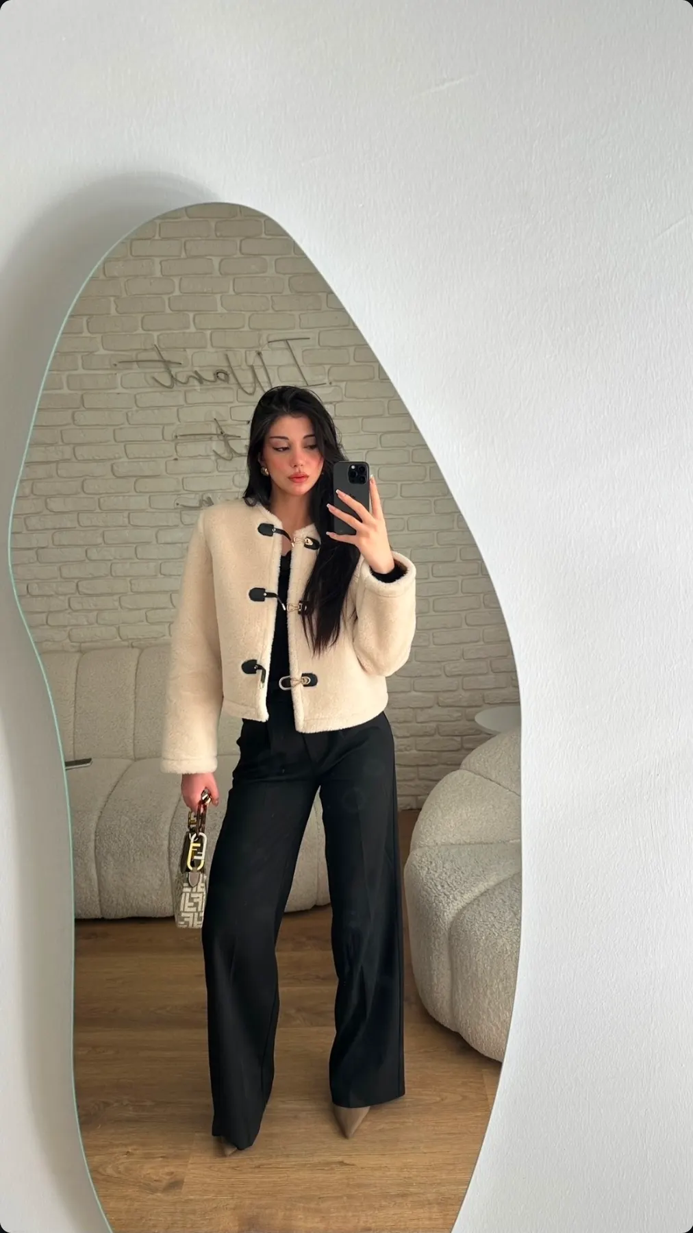 Izmirli Altındağ Escort | Benimle Tanışmak İster misin?